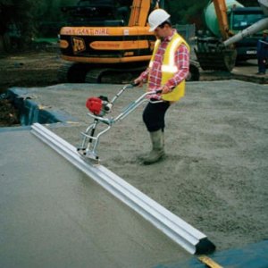 Light Weight Beam Screed