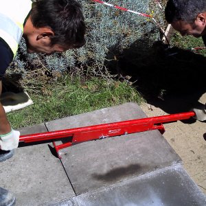 Paving Slab Lifter